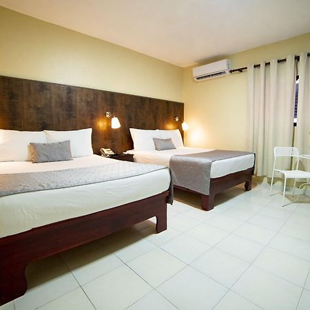 Hotel Real Bella Vista Santo Domingo Zewnętrze zdjęcie